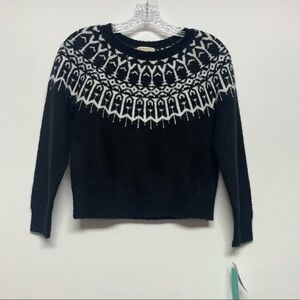 Cooper Key | Big Kids Size Medium | Black/White Fuzzy Faira Isle Sweater NWT